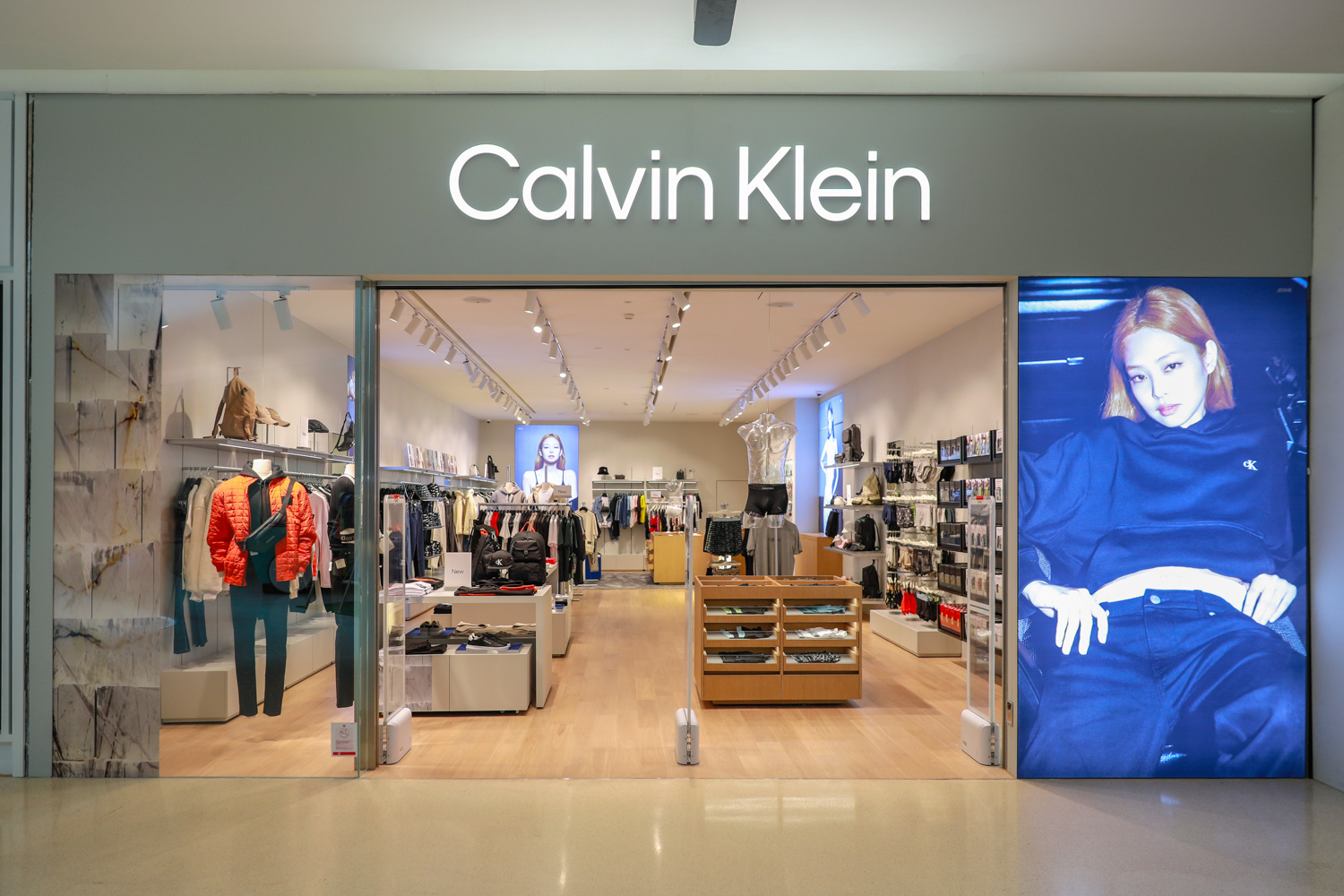 Calvin sales klein central